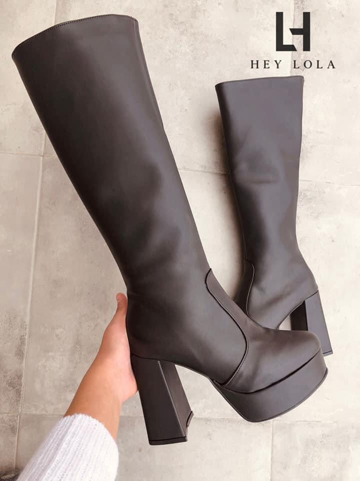 Bota Negra de Plataforma